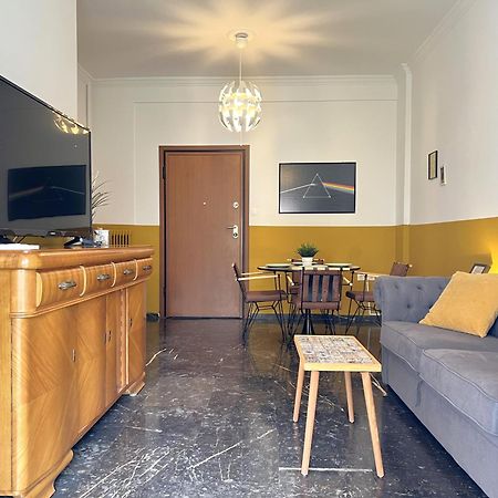 Athenian Vintage Style 2 Bdr Apartment Εξωτερικό φωτογραφία